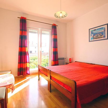 Apartments Valerija 847 Пула Екстериор снимка
